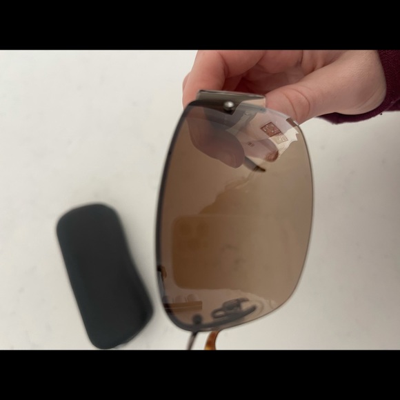 Authentic Chanel 4117B Vintage Sunglasses - Picture 10 of 16